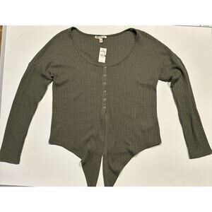 Express One Eleven Med Hunter Green Cropped Tie Bottom Knit Cardigan Sweater NWT